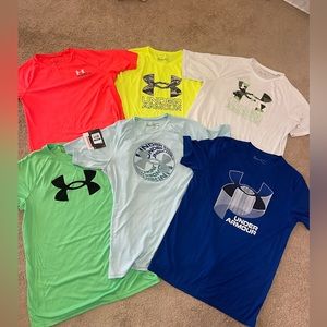 Under Armour Boys t-shirts. 6 pack.  All size XL. All great condition.